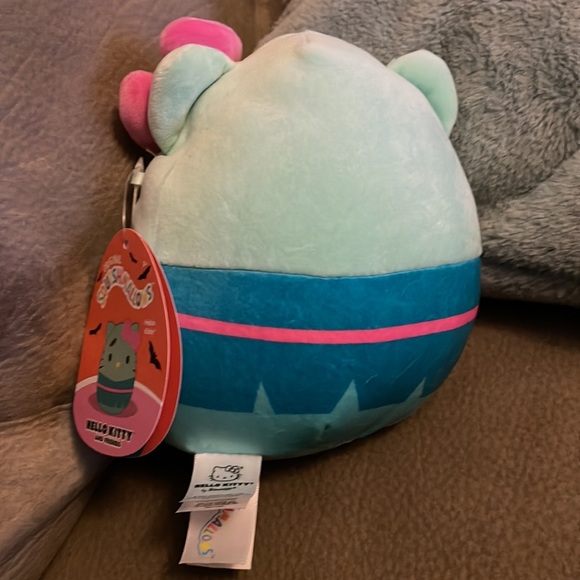 NWT Sanrio Hello Kitty Halloween 5 inch Squishmallow - Picture 7 of 10